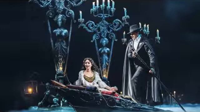 Phantom Of The Opera- 2 Christines And 2 Phantoms (russian)