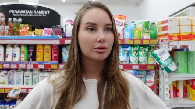 ЗИМУЮ НА БАЛИ | СПОРТЗАЛ ЗА 20 000₽ В МЕСЯЦ | МОТИВАЦИЯ НА ПУТЕШЕСТВИЯ смотреть онлайн