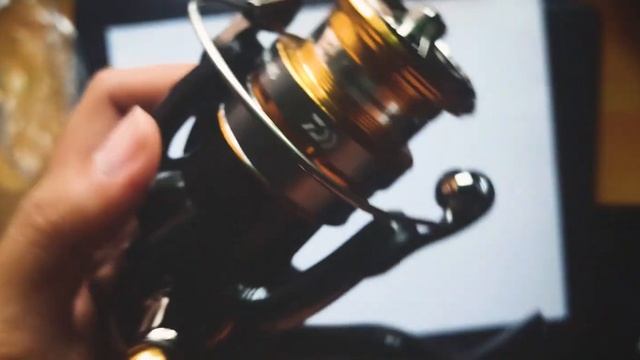 DAIWA Crossfire LT 2500-XH UNBOXING смотреть онлайн