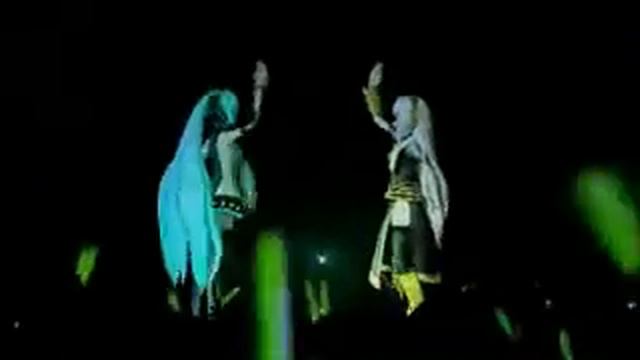 Хацуне Мику и Лука Мегурине смотреть онлайн