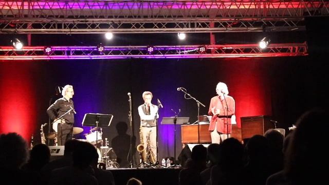 Pierre Richard & Swingin'Affair смотреть онлайн