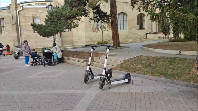 Кисловодск. Колоннада и Курортный бульвар февраль 2024 год. смотреть онлайн