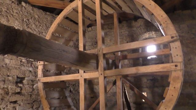 Игроки "Нивы" Винница на экскурсии в Каменец-Подольской крепости 13.04.21 смотреть онлайн