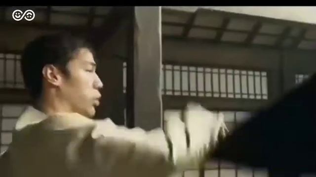 Bruce Lee Matrix'e girip Neo Olursa - DeepFake смотреть онлайн