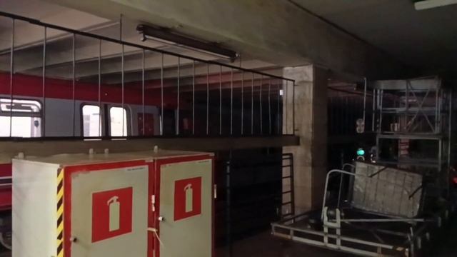 (Сборник 6) метропоезда на станции Девяткино смотреть онлайн