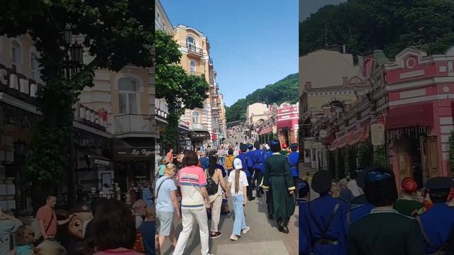 Кисловодск. Телепрограмма 1 канала "Играй гармонь" ведёт съёмку передачи. смотреть онлайн