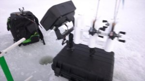 Pilkkiluotain: Lowrance FS9 + Active Target