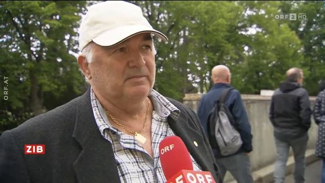 In memoriam Willi Resetarits Ostbahn Kurti - Letzte Ehre für Willi Resetarits - 20220507 ORF2 смотреть онлайн
