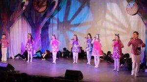 Выступление "Танцуй как Петя"