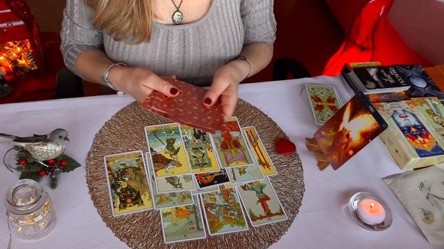 Cosa lascerai andare con il nuovo anno 🎆tarocchi interattivi amore, oracoli,sibille, bibliomanzia. смотреть онлайн