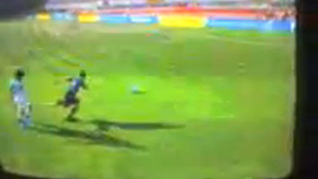 LOS MEJORES GOLES en el mundo en el fifa 08 смотреть онлайн