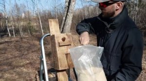 Домик для синиц. Синичник. Устанавливаем в бору