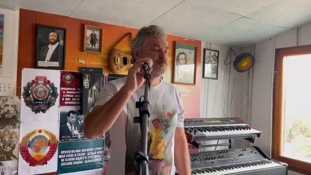 Месяц, снег, метелица... смотреть онлайн