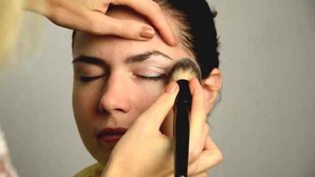 Быстрый эффект омоложения или ГРИМ старения латексом.Fxmakeup artist смотреть онлайн