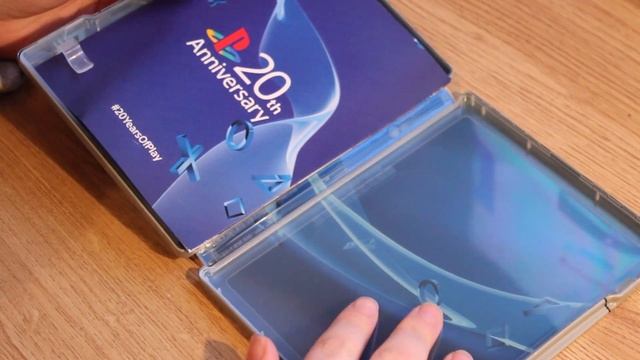 UNBOXING 20th Anniversary PlayStation Steelbook смотреть онлайн