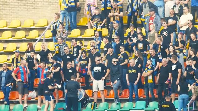 "Желто-синий уик-энд": до последней минуты смотреть онлайн