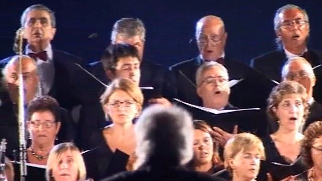 16 V. Bellini NORMA "Casta Diva" смотреть онлайн