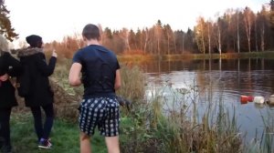 Смертельный прыжок на мотоцикле ЖЕСТЬ!)