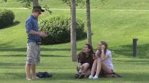 Реакция людей на странные предложения. Теляков Пранк