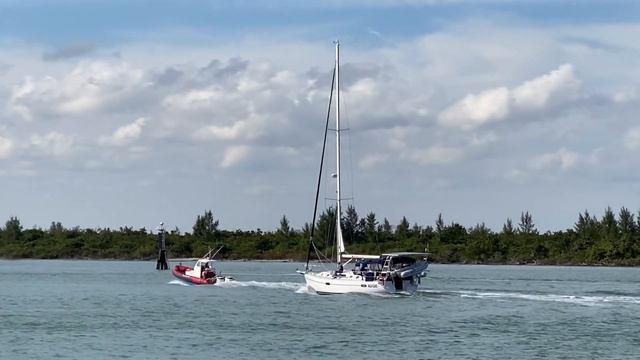 Stranded At Sea, episode 17 смотреть онлайн