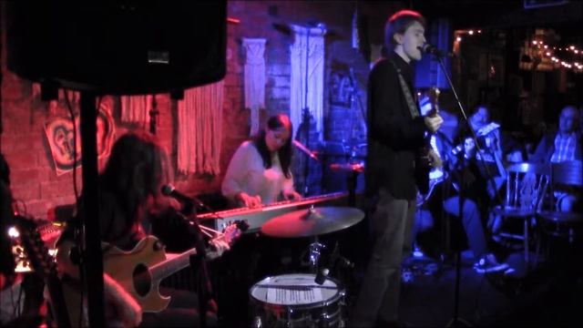 Peters & Dog w Kate Wilkins & Goodall Jack 'Madam Misery' смотреть онлайн