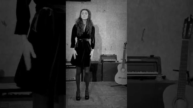 Diana Manukyan «Milord» || la pièce «Rien que pour vous» #chanson #коняевцы #театр смотреть онлайн