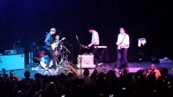 Motorama - Empty Bed (SALA, 08-Mayo-15)