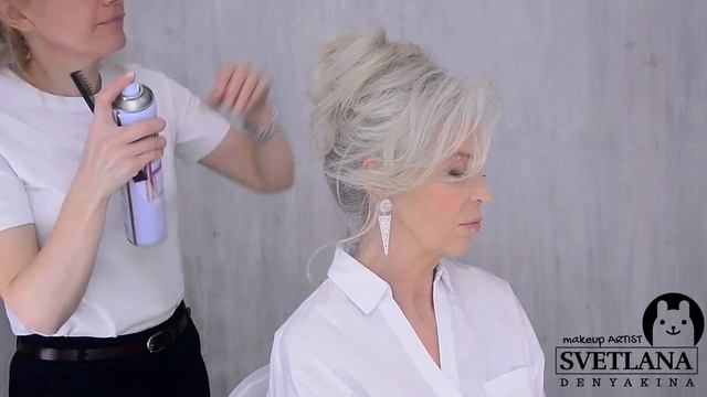 Прическа на средние волосы. Урок№133 смотреть онлайн