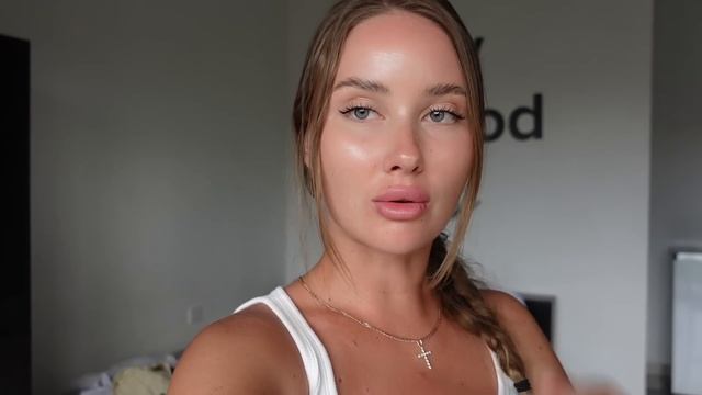 ПОЕЗДКА НА БАЙКАХ В УЛУВАТУ | ПРОДЛЕНИЕ ВИЗЫ НА БАЛИ | ОТДЫХАЕМ В БИЧ КЛАБЕ El KABRON смотреть онлайн