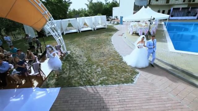 Найвідоміша мелодія для виходу нареченої - Квартет Зефір смотреть онлайн