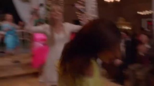 I'm So Excited - Glee Cast - Gloria Estefan, Jennifer Coolidge, Gina Gershon, Romy Rosemont