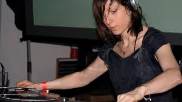 Ellen Allien Live set Link Bologna 31 10 2013