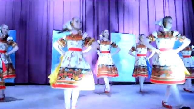 Хореографический ансамбль "Начало" - "Девичьи проходки" смотреть онлайн