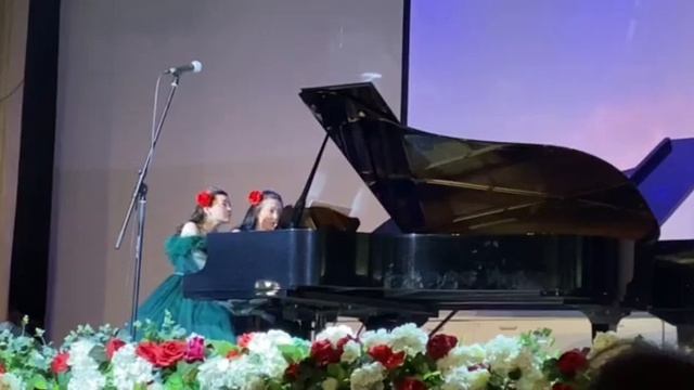 Фортепианный ансамбль"Bellissimo". Ж.Бизе.Увертюра "Кармен" для фортепиано в 4 руки. Обр М.Ребрович смотреть онлайн