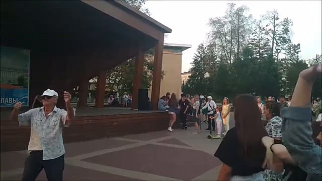 Разные танцы в Белгороде смотреть онлайн