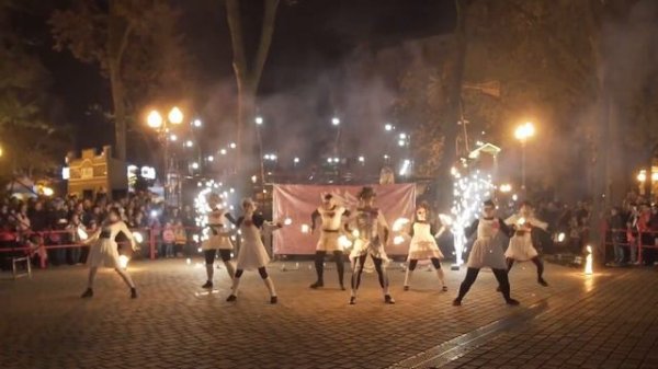 Удивительные уличные артисты | Amazing artists performances