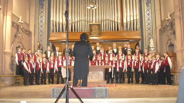 Отче наш-Леонтович-Boys choir Dzvinochok смотреть онлайн