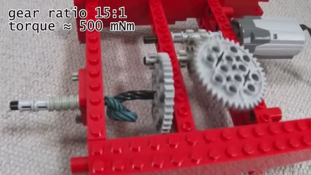 Что произойдет, если сильно закрутить ось LEGO? смотреть онлайн