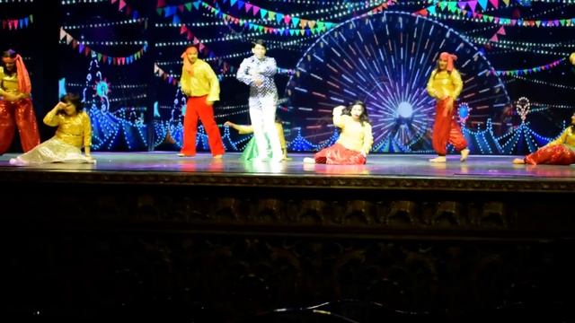 RETRO to METRO - A brilliant dance performance by SGTC employees 2017 смотреть онлайн