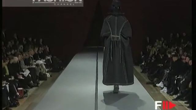 "Yohji Yamamoto" Autumn Winter 1995 1996 Paris 6 of 7 pret a porter woman by FashionChannel смотреть онлайн