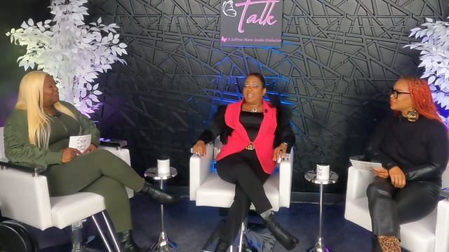 Introducing "Shop Talk" with Sabrina Marie And Angel Bartlett on #vimeo смотреть онлайн