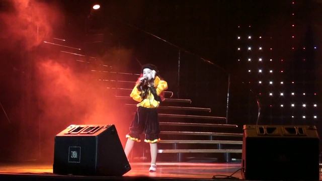 Детская песня "Светлячок" композитора Е.Зарицкой,Ксюша Морозова шоу-группа "Саманта" смотреть онлайн