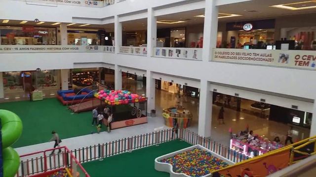Shopping RIO POTY e o antigo sanatório MEDUNA. смотреть онлайн