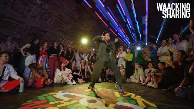 Li vs Арчин | 1/4 Pro battle | Waacking Sharing 2022 смотреть онлайн