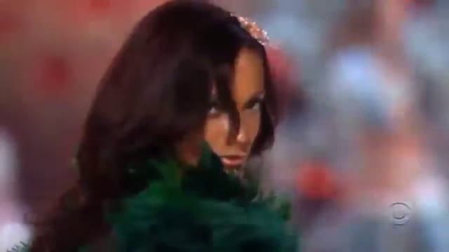 Selita Ebanks, Victoria's Secret Runway, 2005-2010 смотреть онлайн
