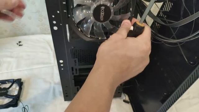 Huananzhi X99-F8 + E5-2696v3 + DDR4: 128GB (16GB*8) 2133Mhz