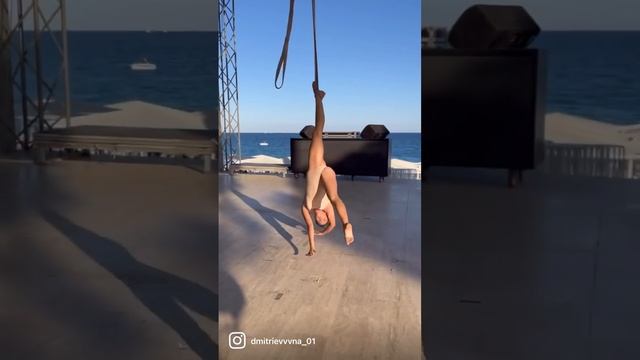 Aerial loops смотреть онлайн