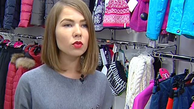 Глядя в зеркало. Горнолыжный костюм смотреть онлайн