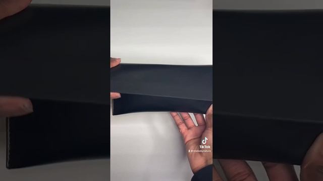 Saint Laurent Sunglasses Unboxing смотреть онлайн