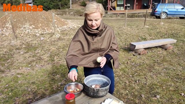 "Šauj garām!" recepte. Sautēts bebrs uz ugunskura смотреть онлайн